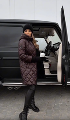 Invernal | Chaqueta elegante acolchada con capucha