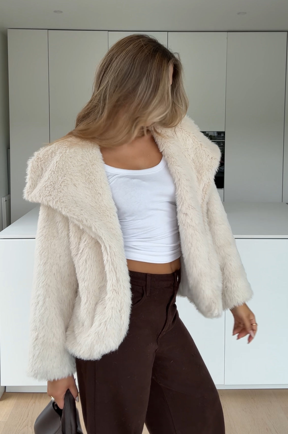 Deseo - Abrigo de piel sintetica