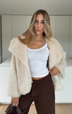 Deseo - Abrigo de piel sintetica