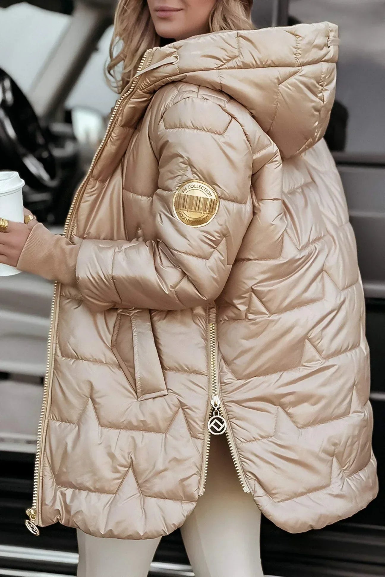 Nieve™ | Abrigo elegante de invierno con capucha y acolchado